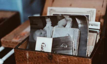 The Impact of Genealogy on Family Dynamics